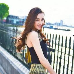 娜依灵儿五部在线观看,穿越时空的奇幻之旅